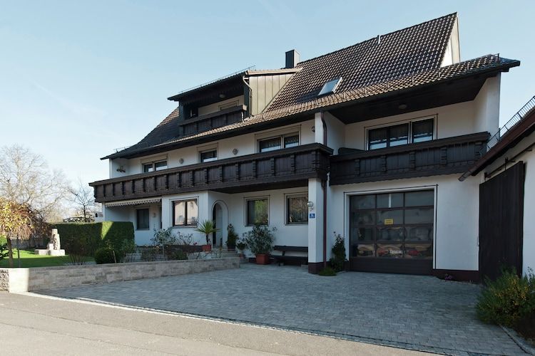 Nadine in Gößweinstein Beieren DE, Duitsland