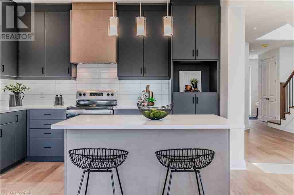 695 BENNINGER Drive 336 - Trussler