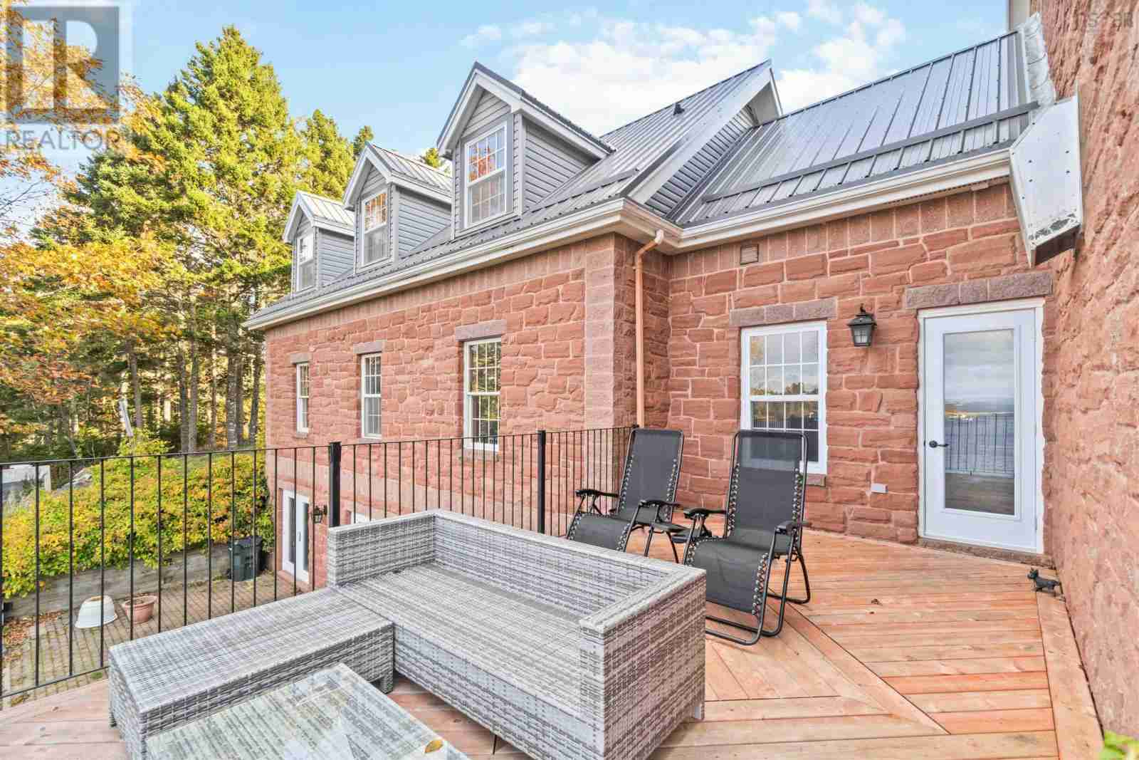 13 Shepherds Lane