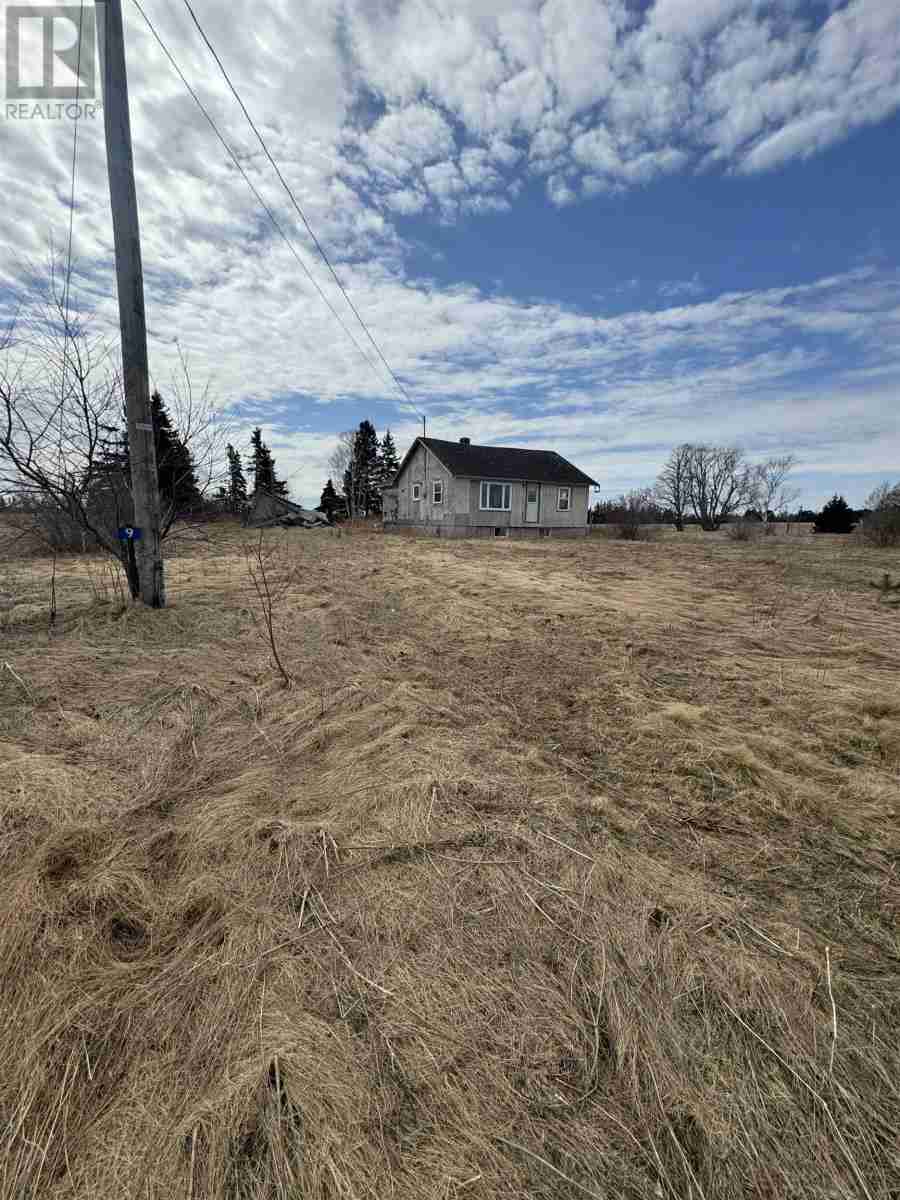 9 Mink River Road