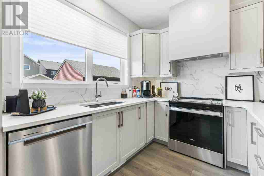 63 Heirloom Boulevard SE Rangeview