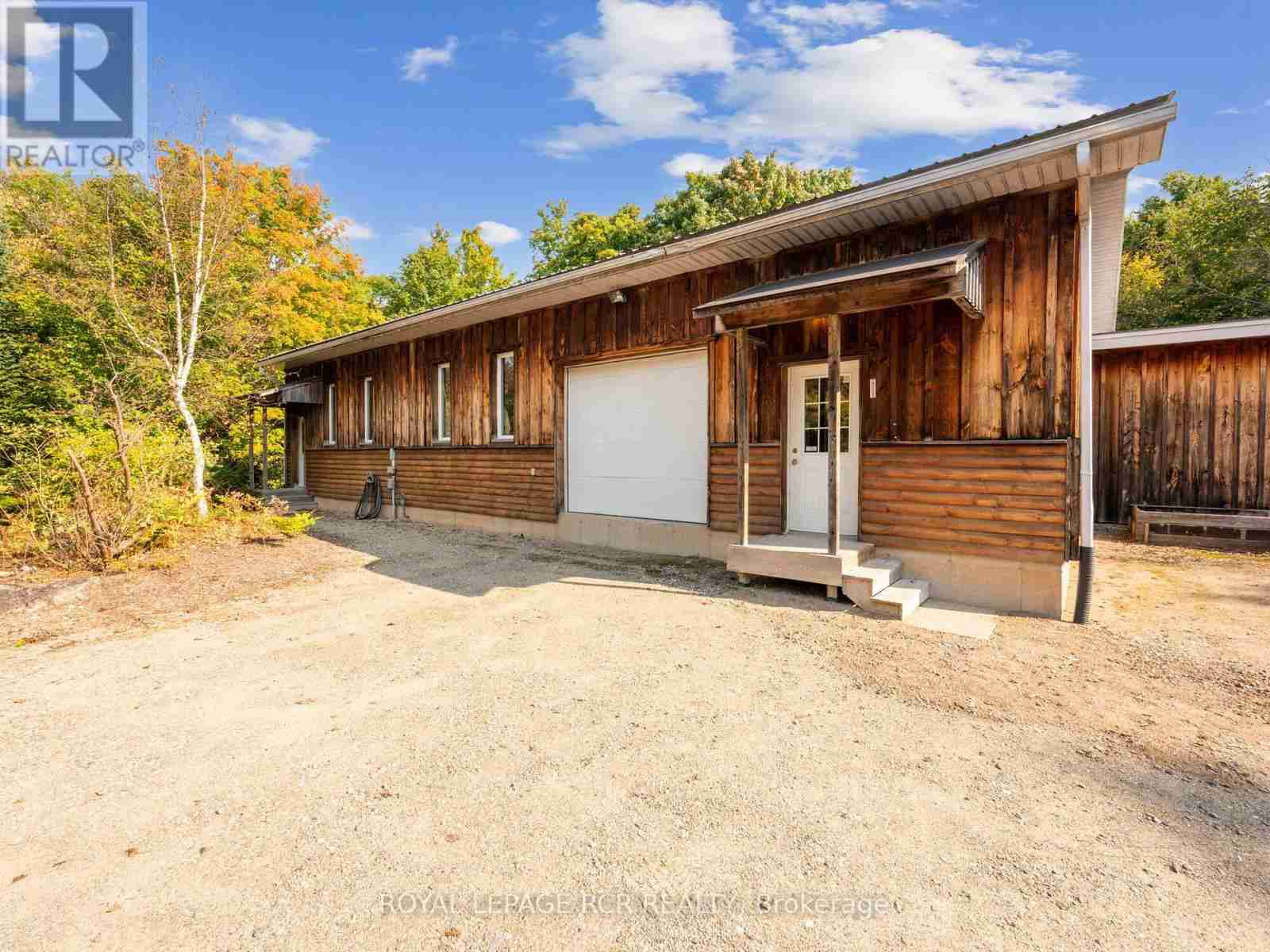 425457 25 SIDE ROAD