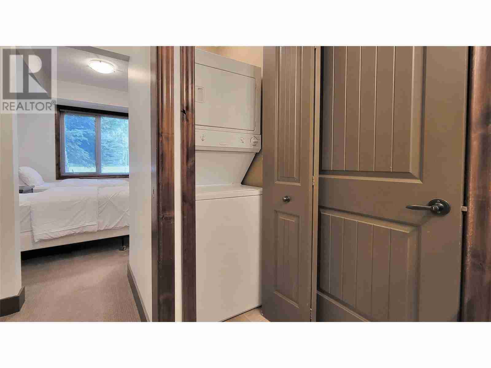 7495 Columbia Avenue Unit# 1107 Radium Hot Springs