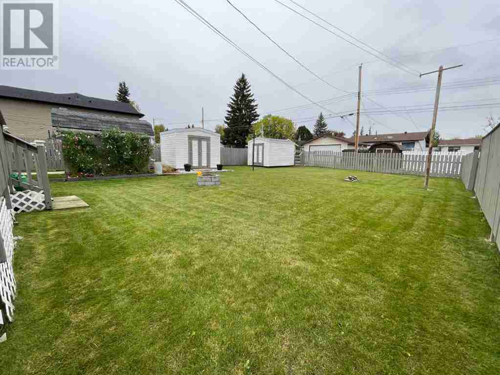 4820 17 Avenue Edson