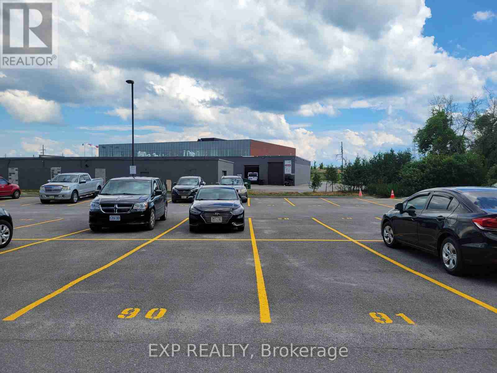 106 - 75 BARRIE ROAD