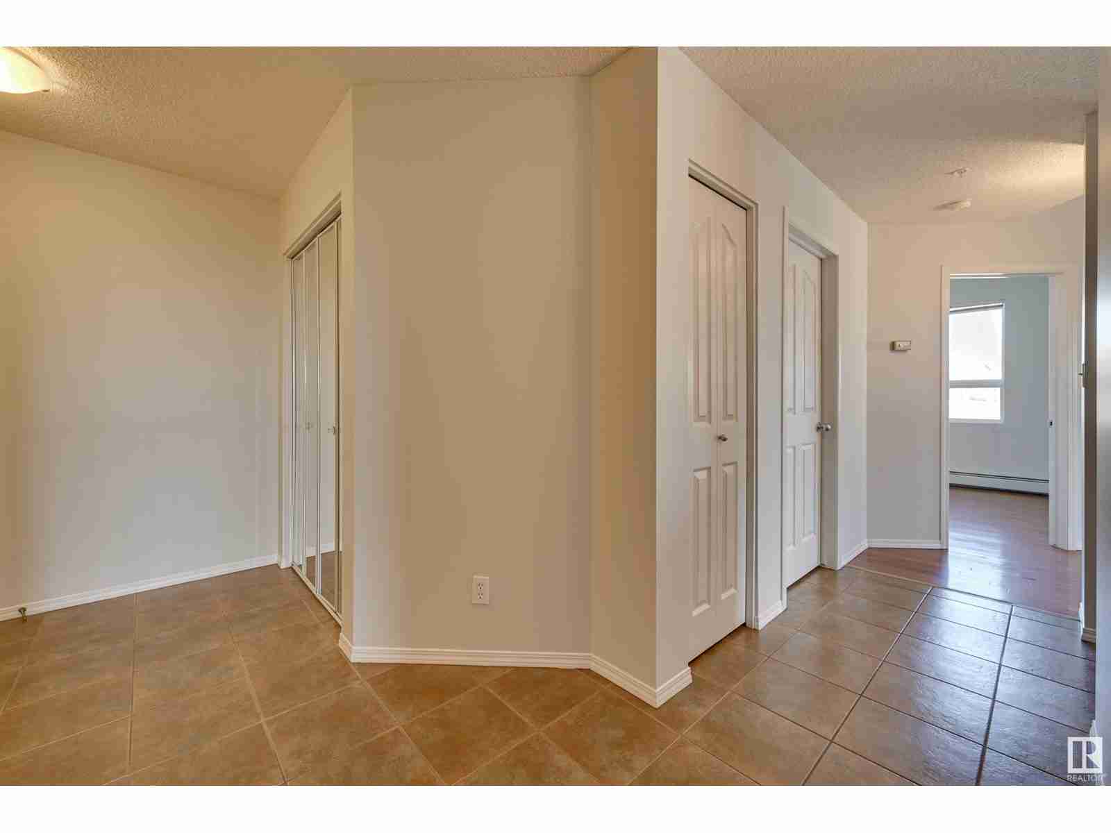 #804 9707 105 ST NW Downtown (Edmonton)