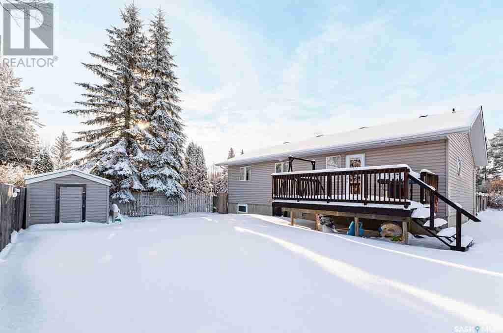 2034 Pineridge CRESCENT