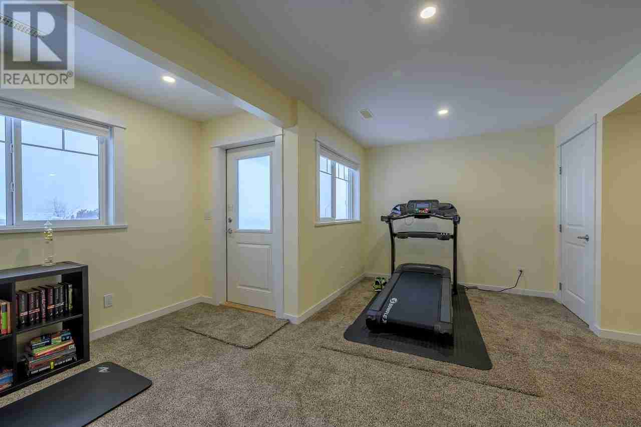 1325 Aberdeen Drive Unit# 114 Aberdeen