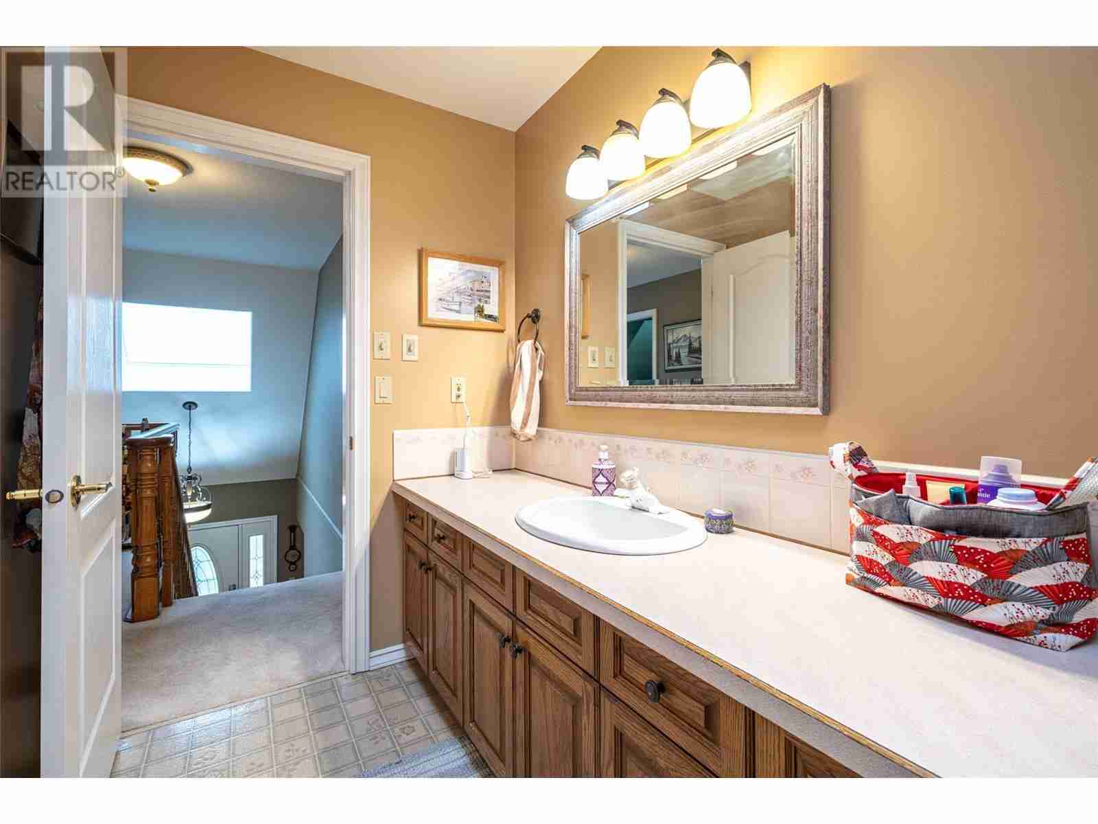 13071 Trewhitt Road E Lake Country East / Oyama