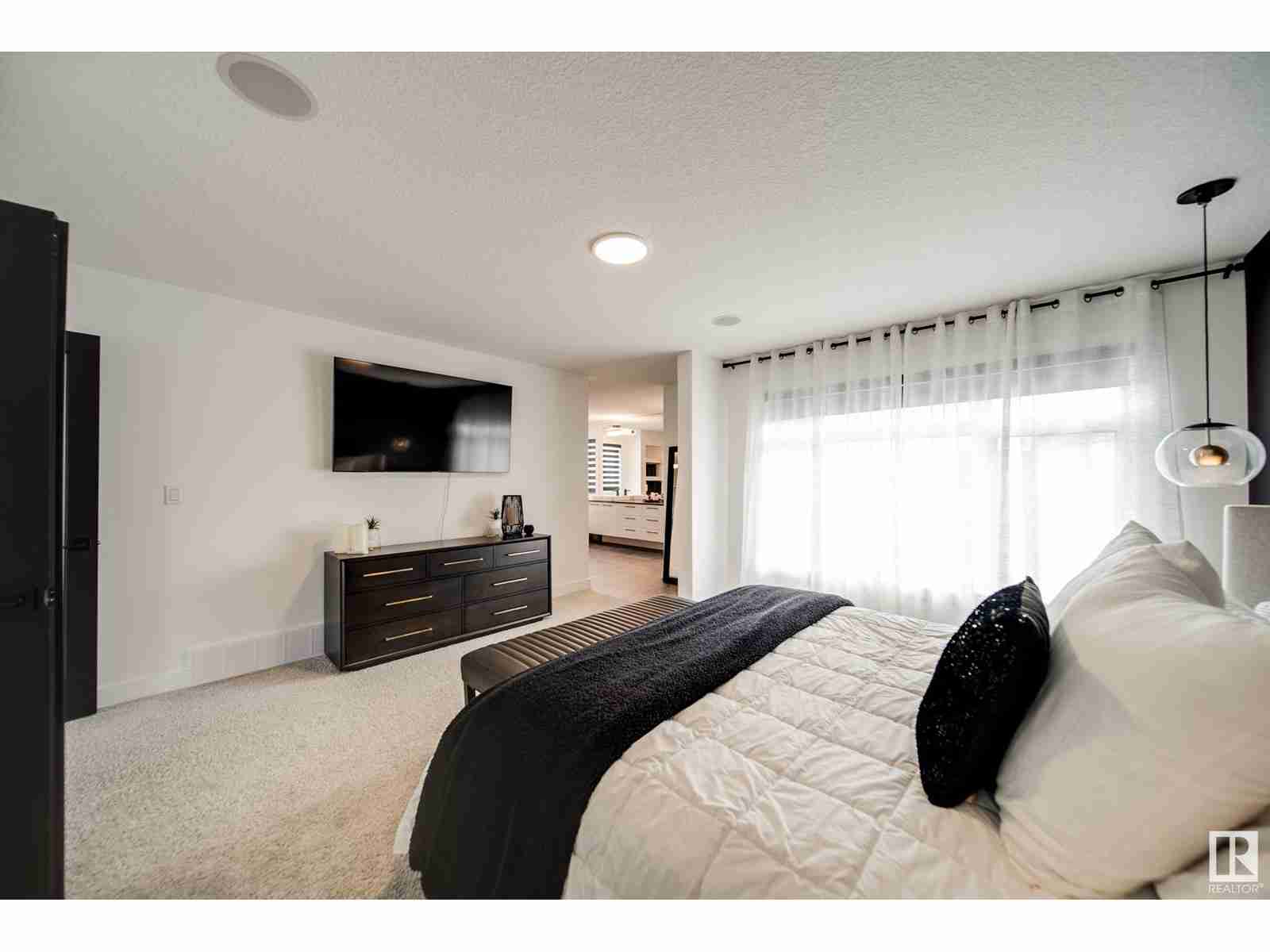 6642 KNOX PL SW Keswick Area
