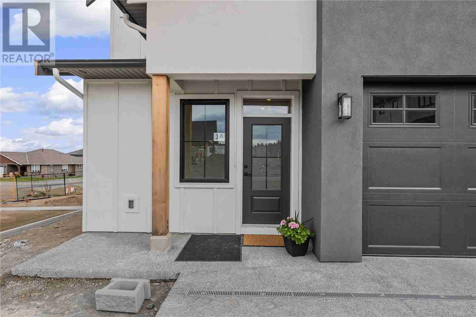 21A 387 Arizona Dr Atlin Community
