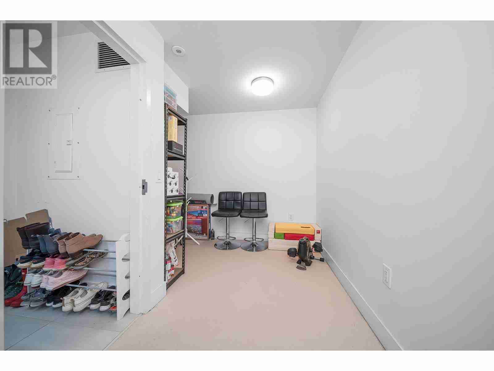8107 SHAUGHNESSY STREET