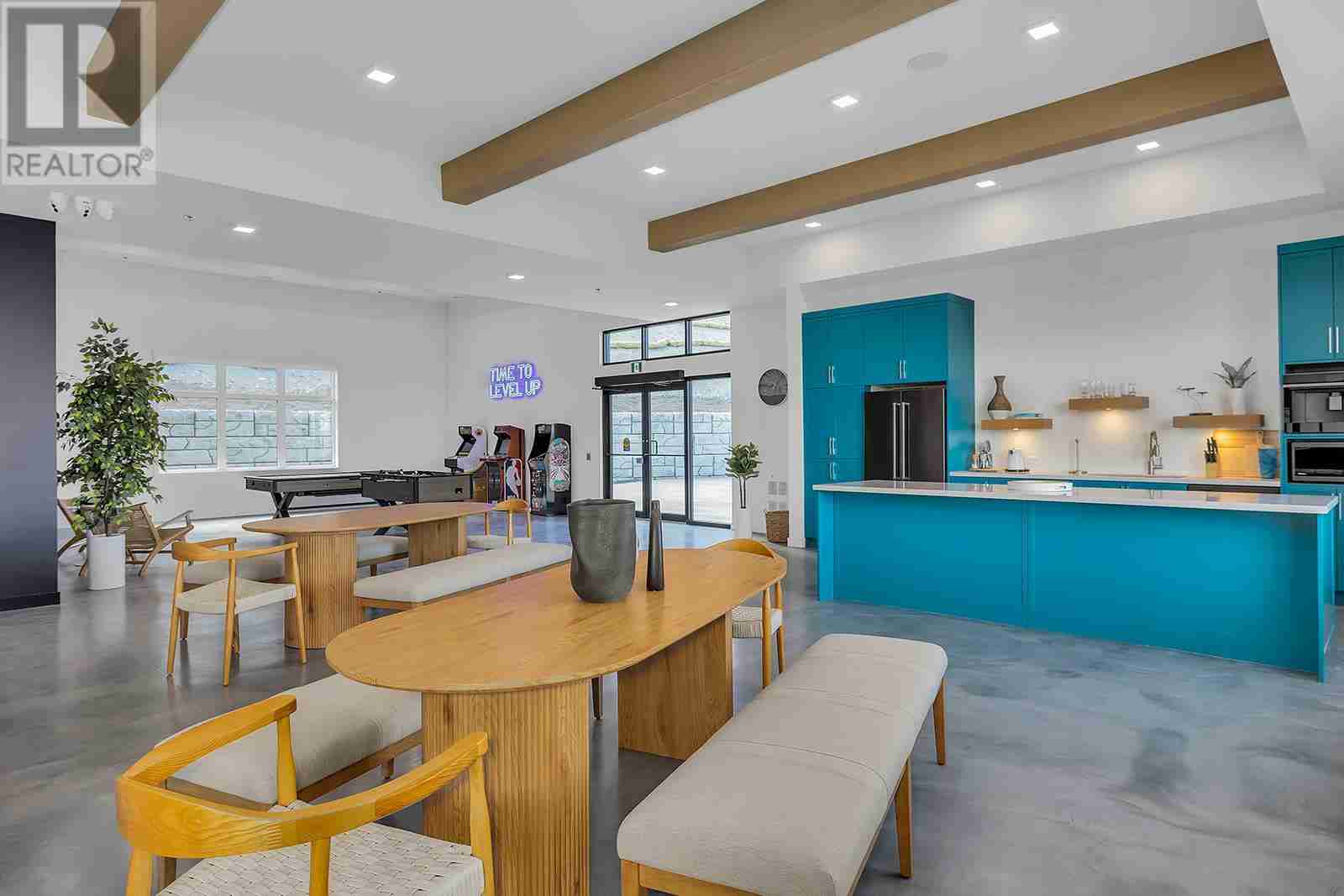 1057 Frost Road Unit# 203 Upper Mission
