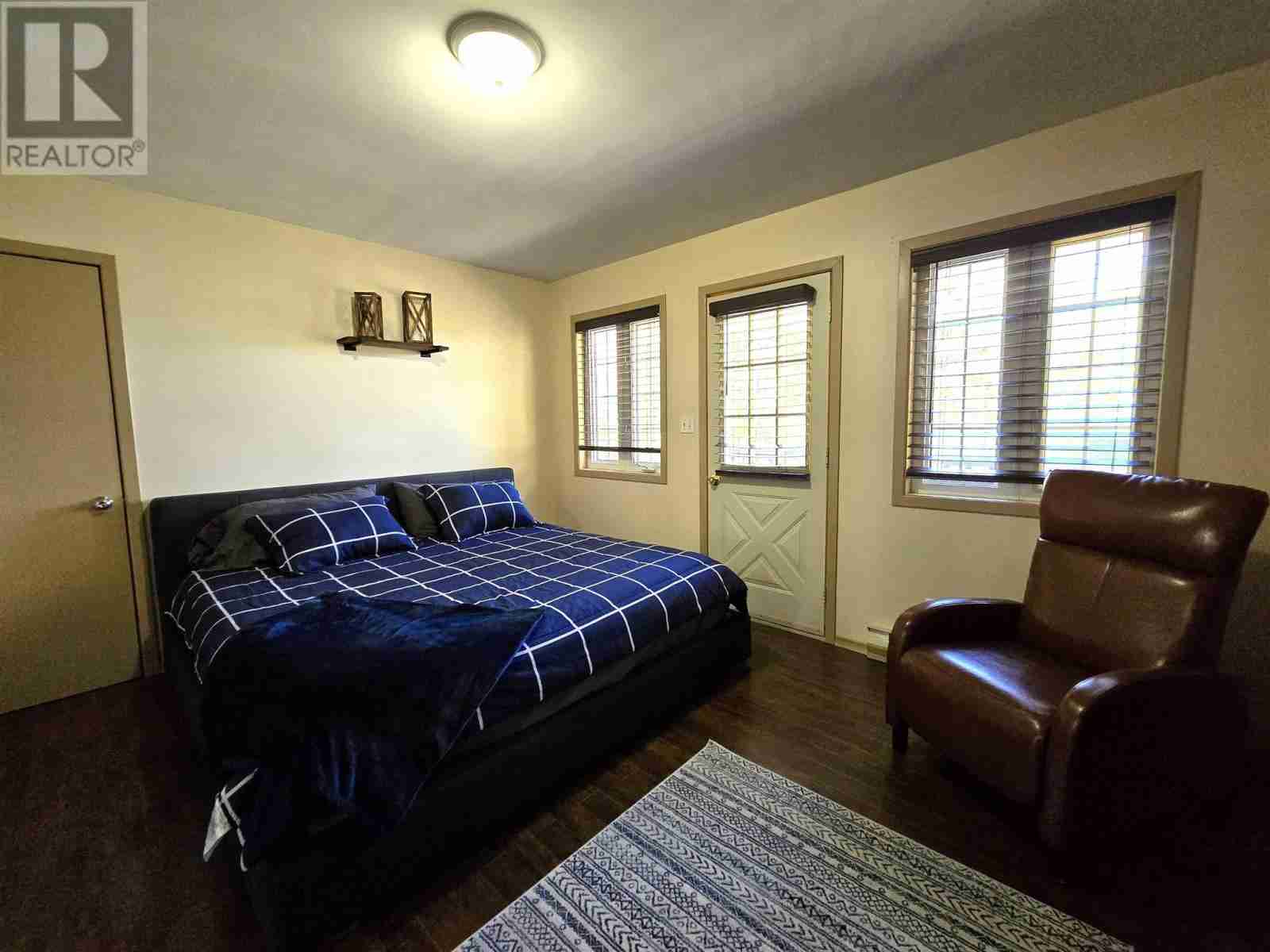 35 Pine Ridge RD
