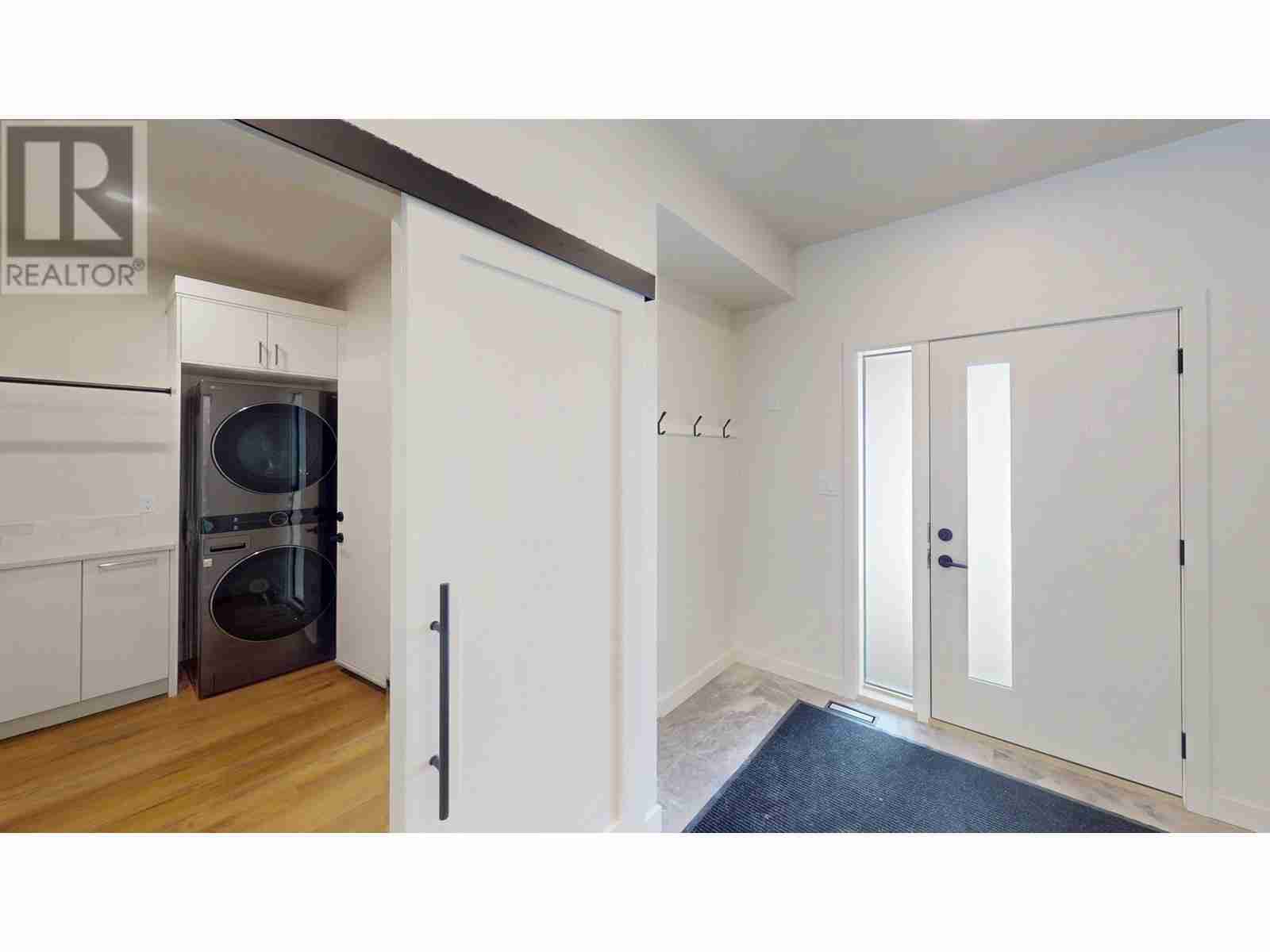 930 COPPER POINT Way Windermere