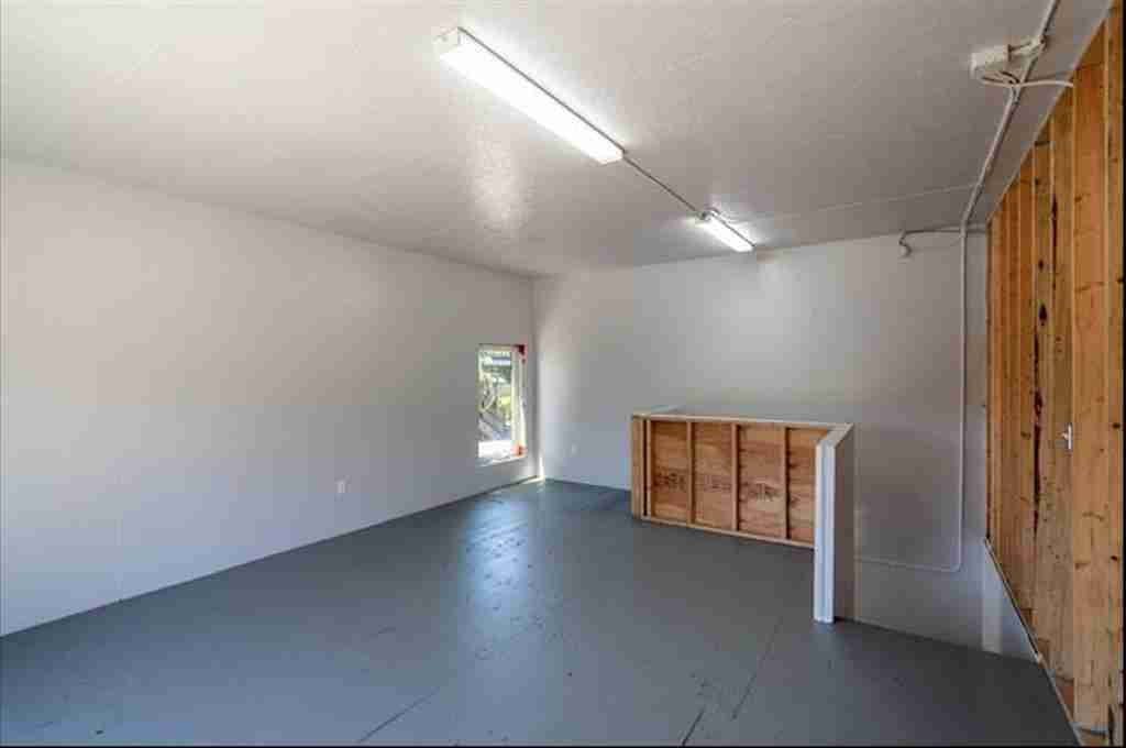 23009 FRASER HIGHWAY