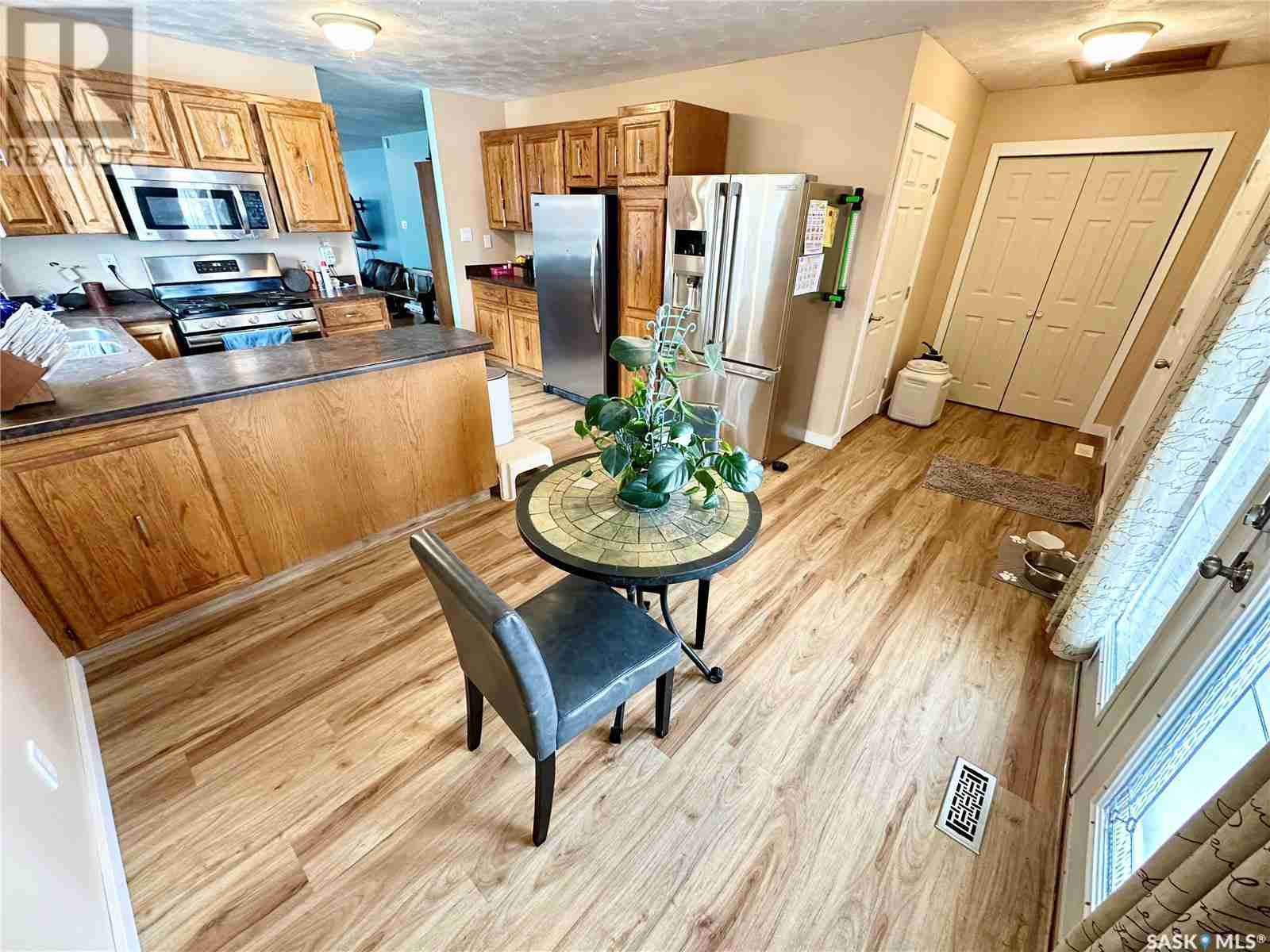 706 Dieppe DRIVE