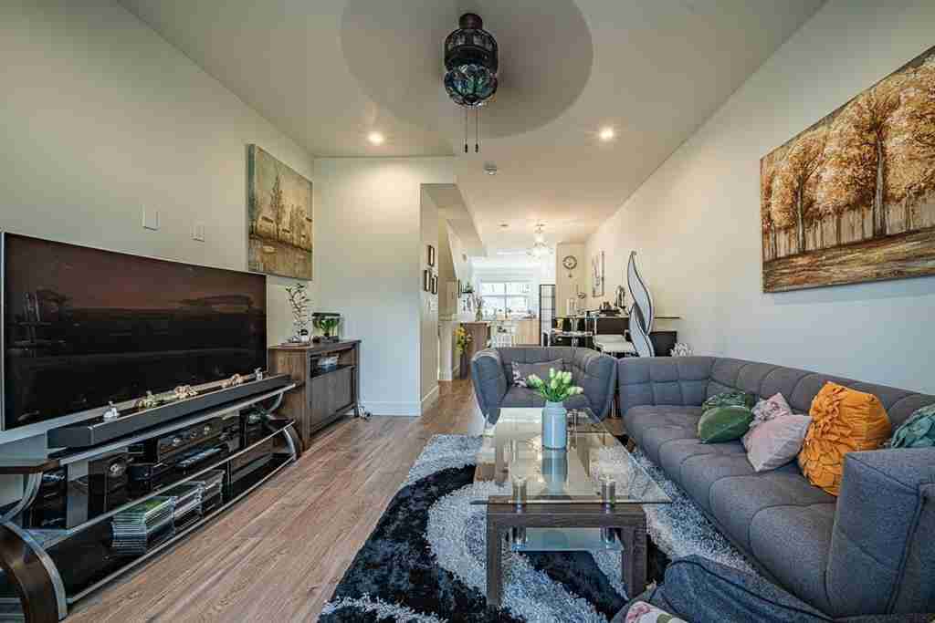 31 14541 WINTER CRESCENT
