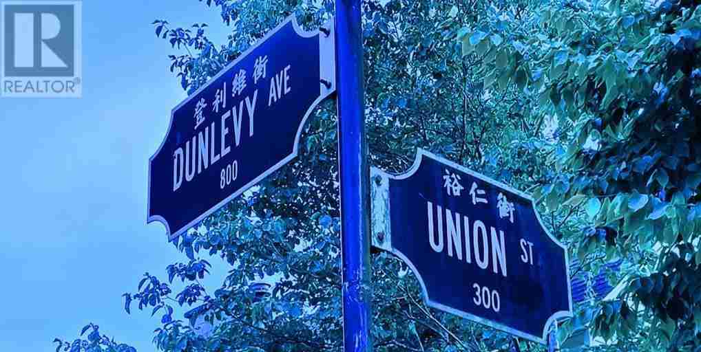 406 UNION STREET-160;