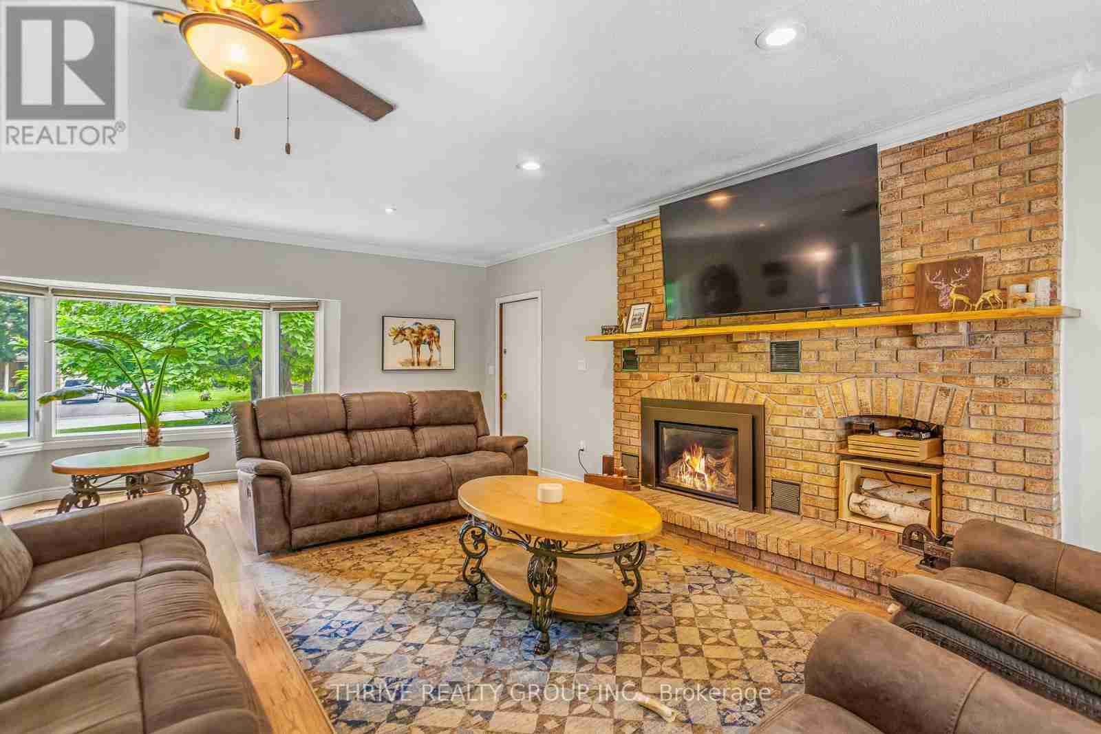 272 CHITTICK CRESCENT