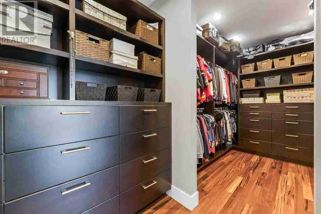 2216 8 Street NE Winston Heights/Mountview