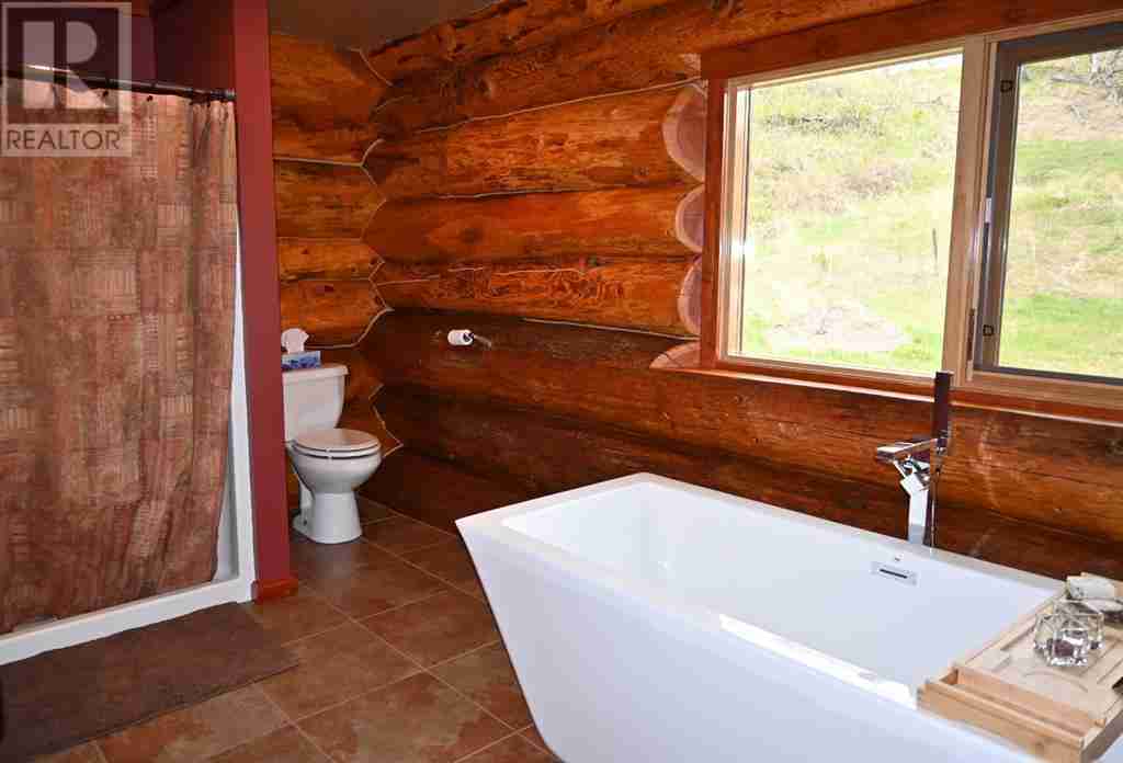 1327 TWP RD 8-4