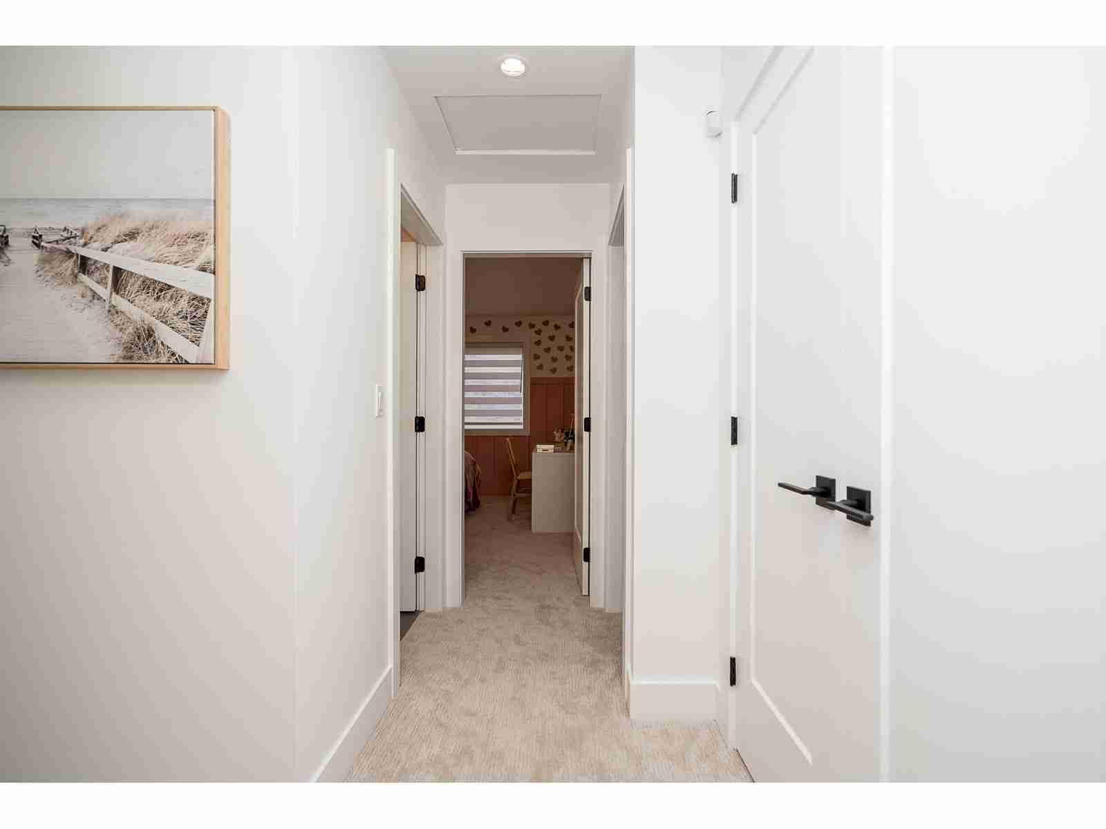 21 20463 70 AVENUE