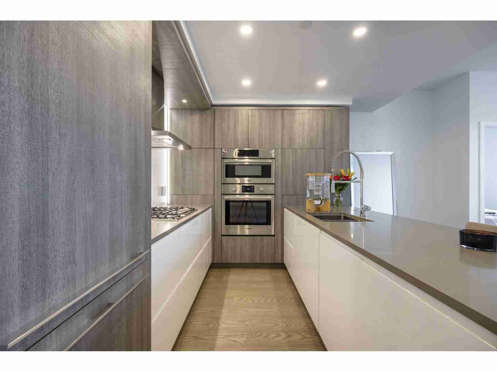 903 1441 JOHNSTON ROAD