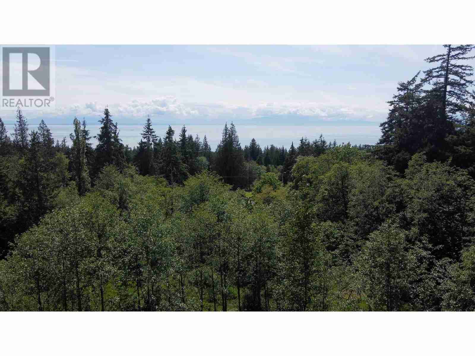2470 SUNSHINE COAST HIGHWAY