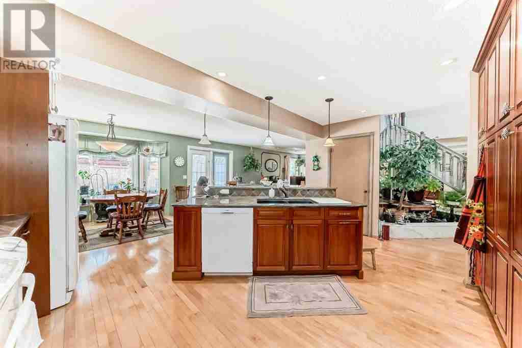 315 Edenwold Drive NW Edgemont