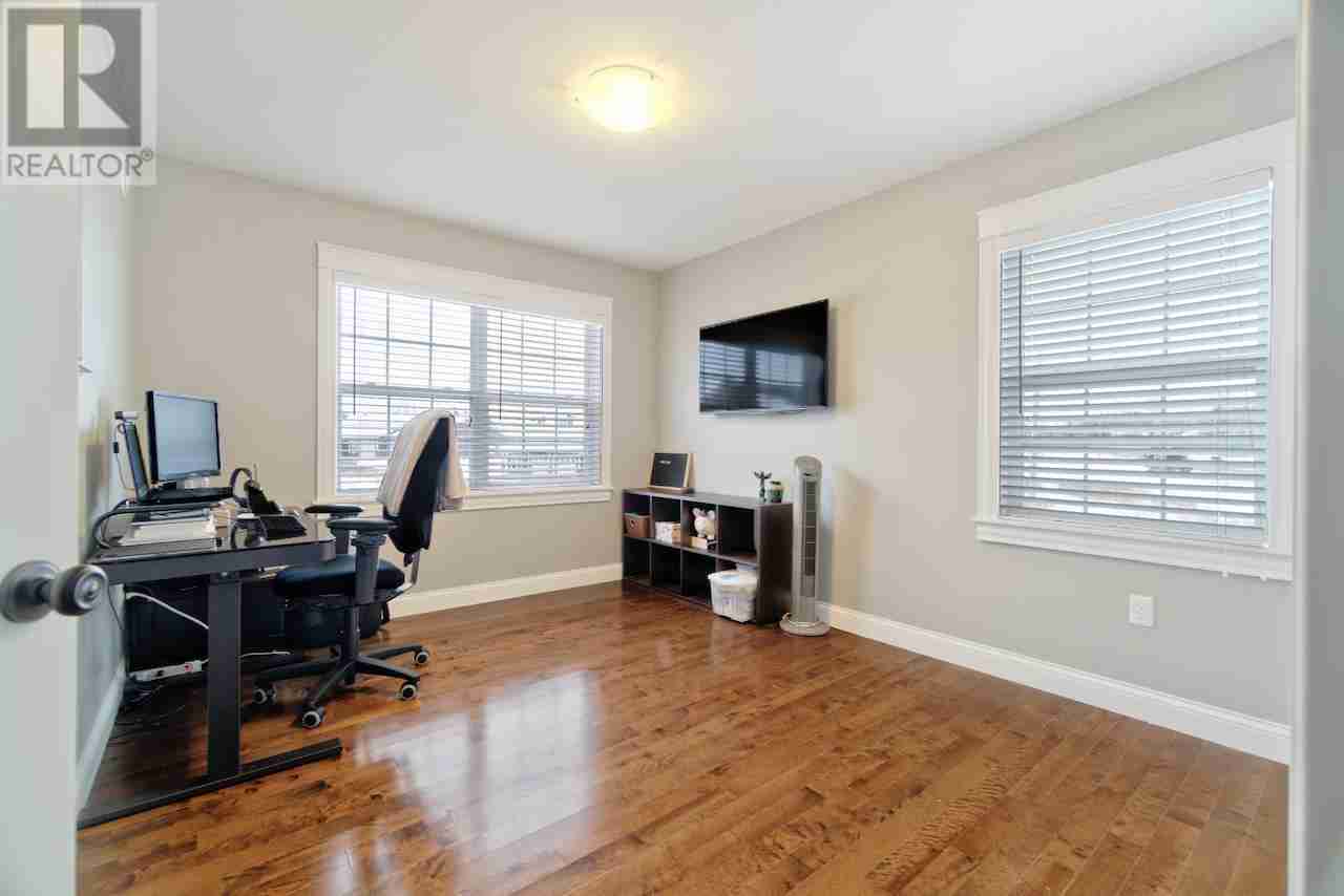 1 CAMERON Heights