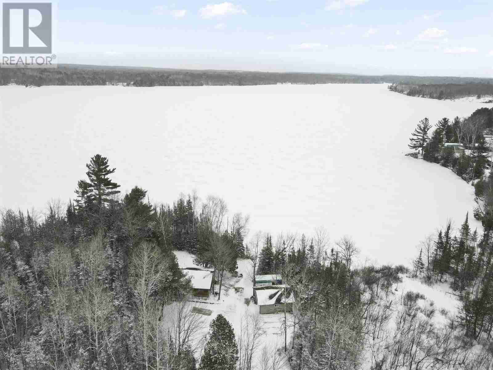 542 Lakeview RD