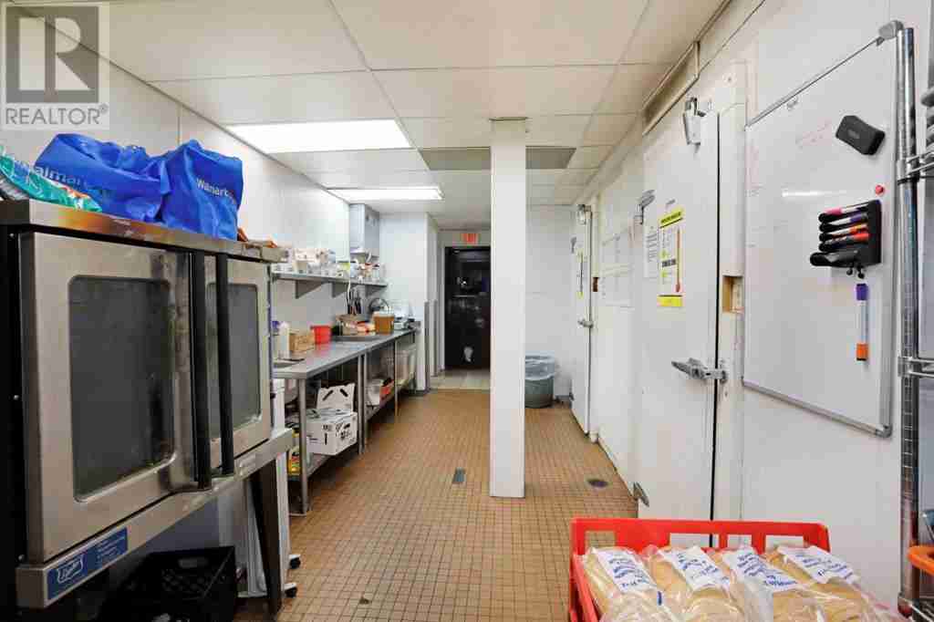 1119 2 Street W Downtown