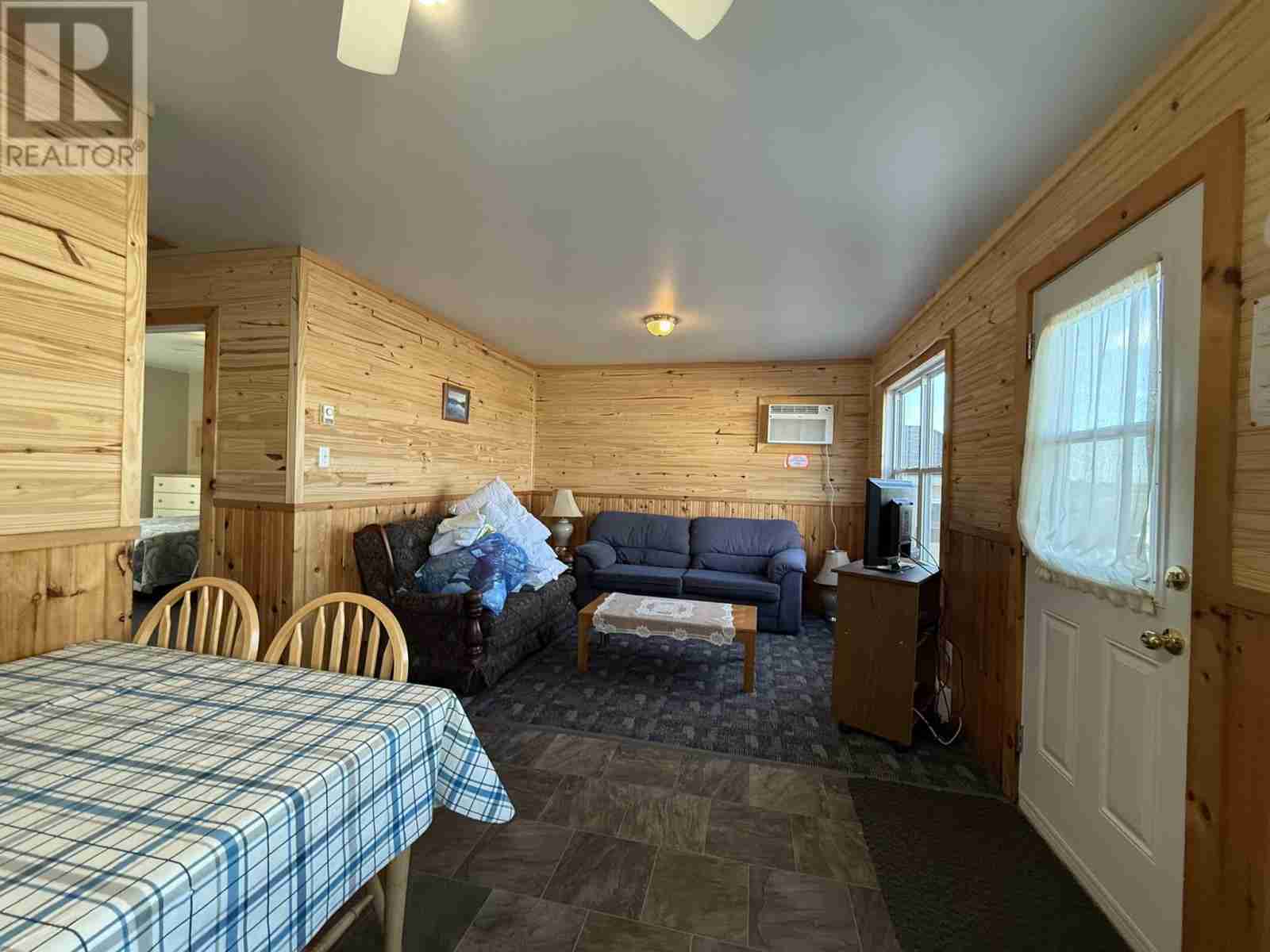 Cottage 6 - Houston Road