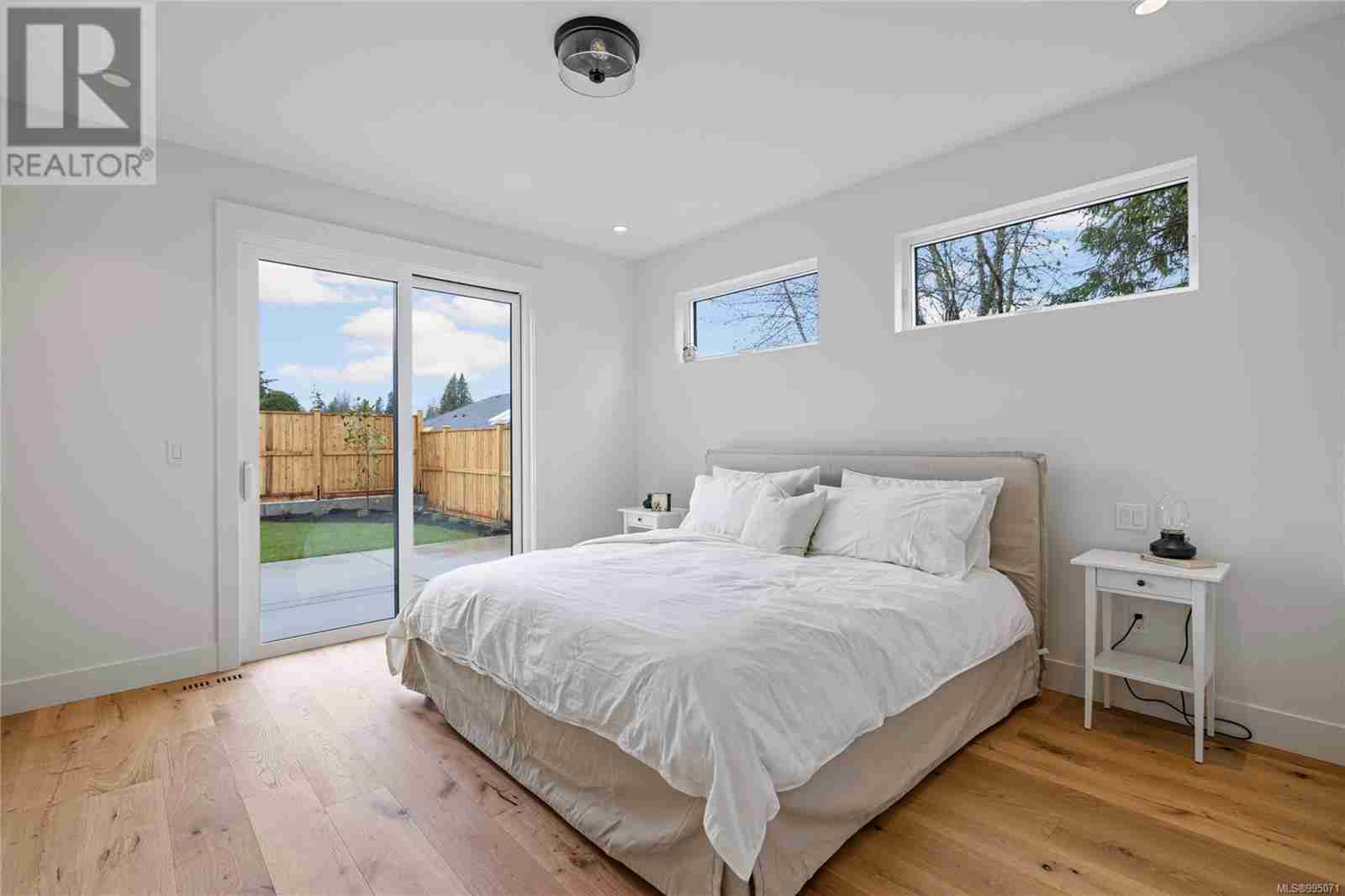 327 Wisteria St Parksville