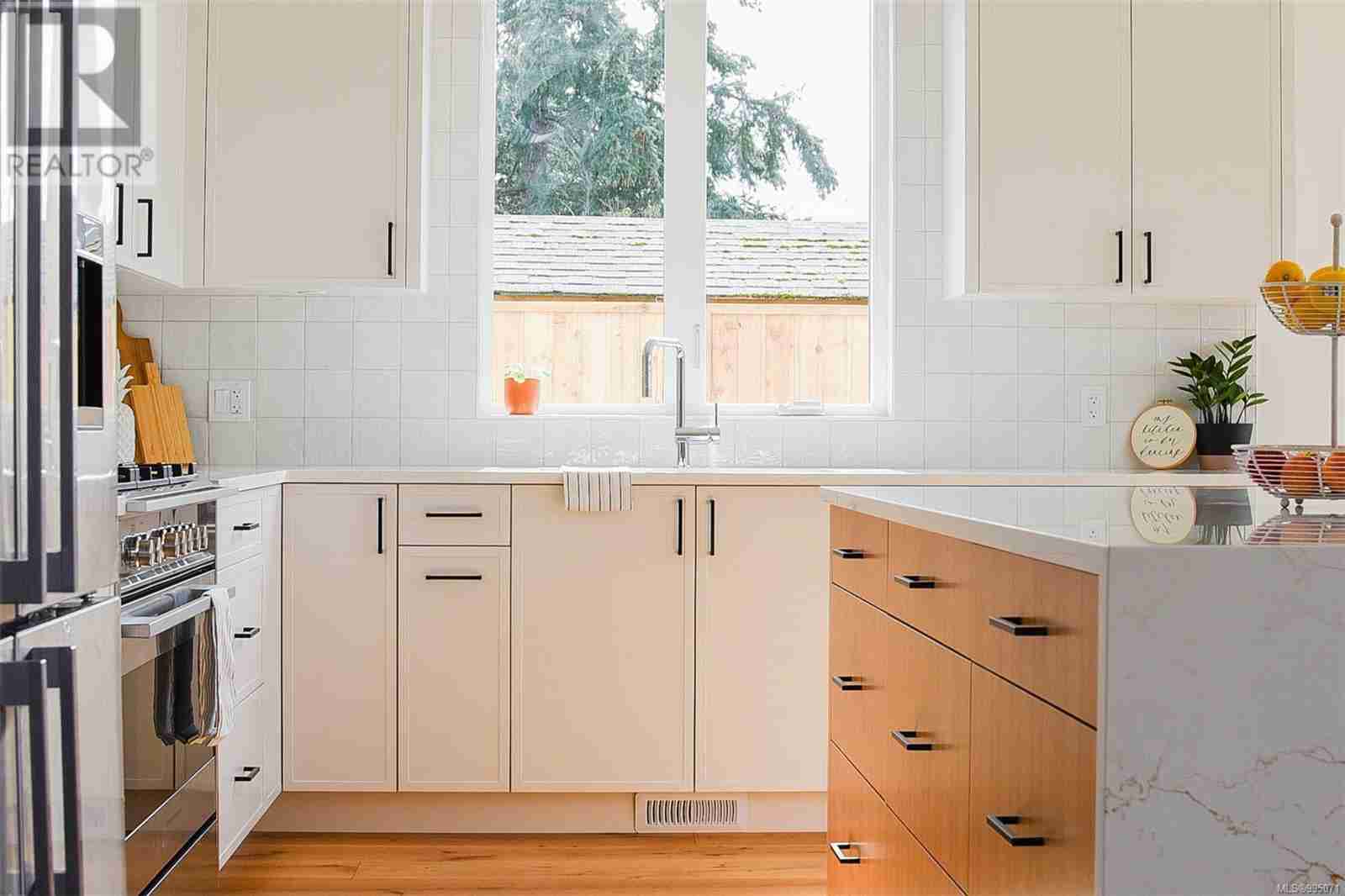 327 Wisteria St Parksville