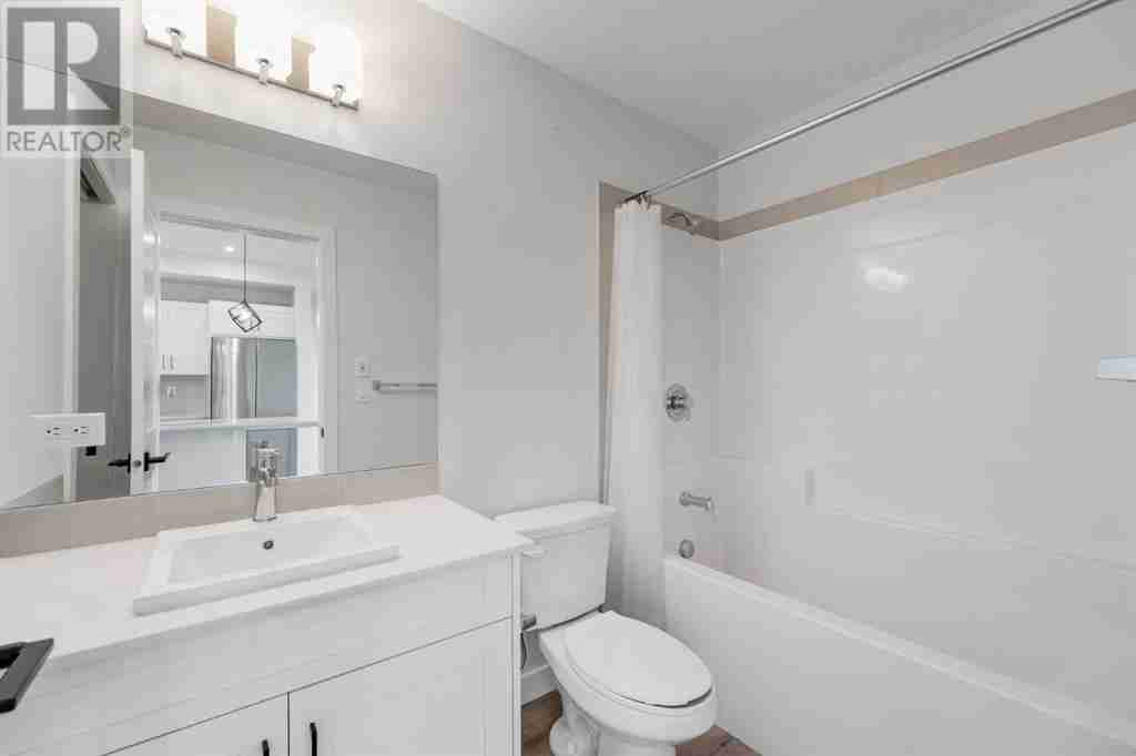 210, 30 Sage Hill Walk NW Sage Hill