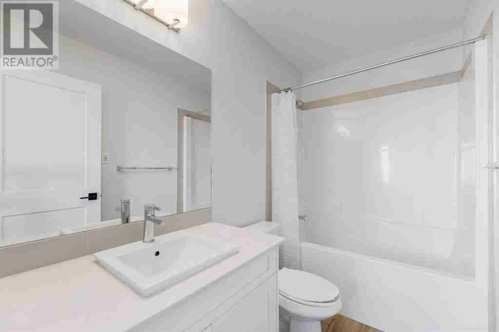 210, 30 Sage Hill Walk NW Sage Hill