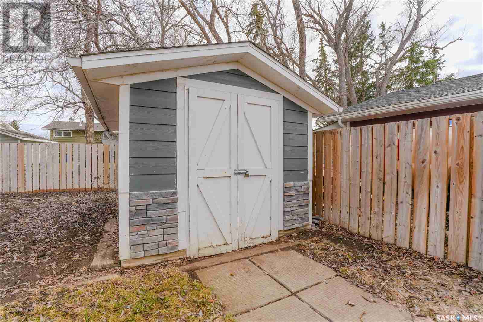 52 Buttercup CRESCENT NW VLA/Sunningdale