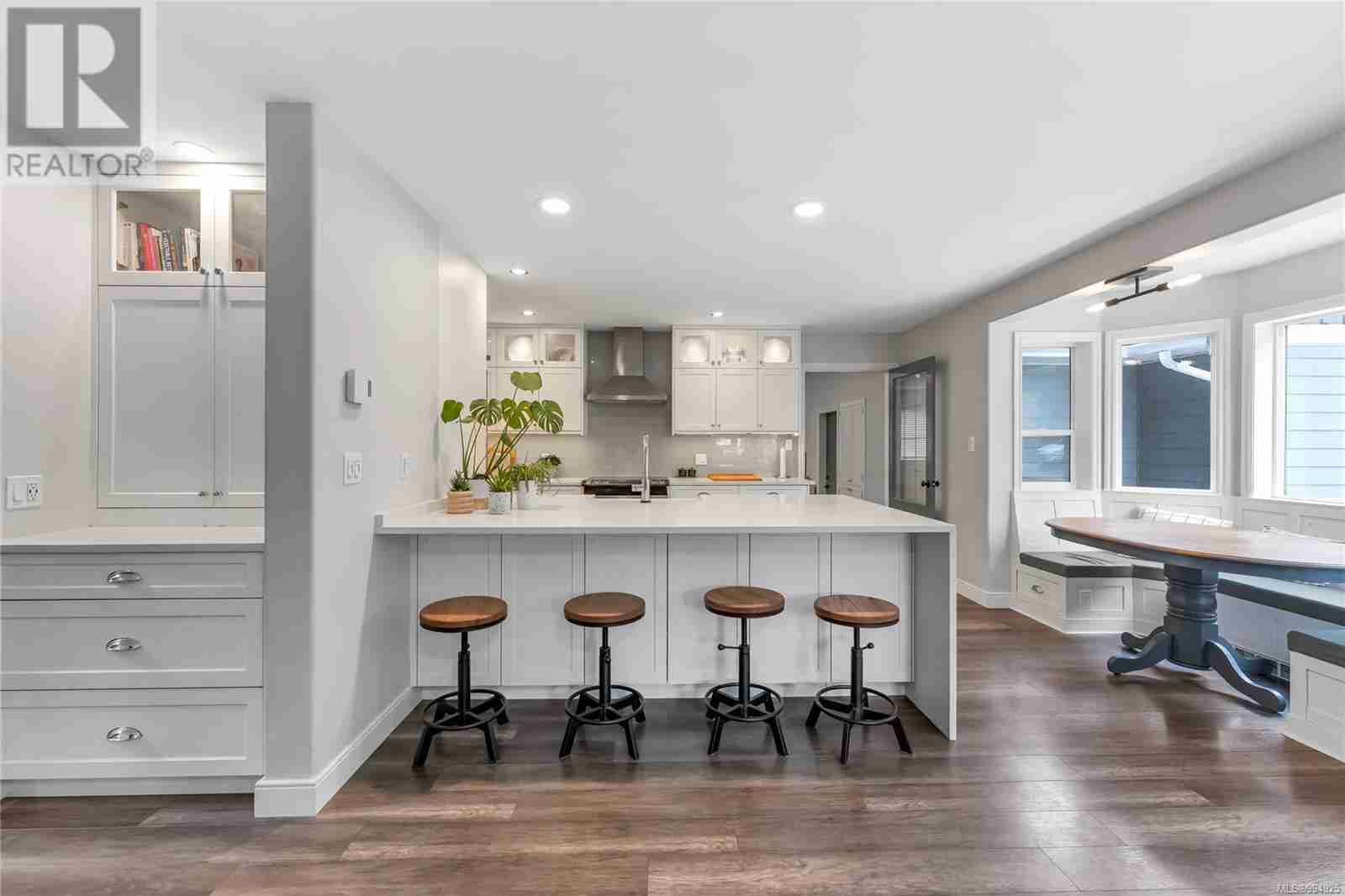 1959 Ingot Dr Cobble Hill