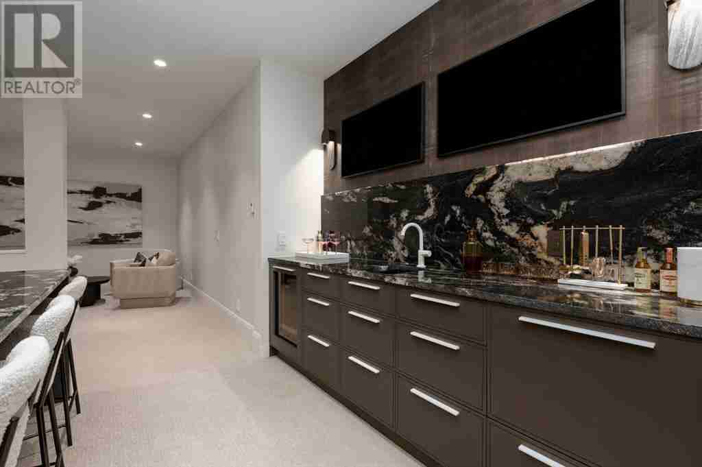 6918 Legare Drive SW Lakeview