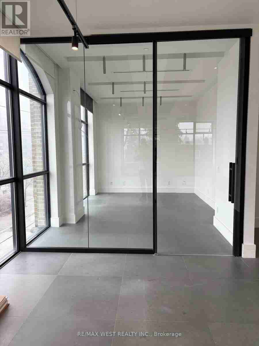 307-308 - 10376 YONGE STREET