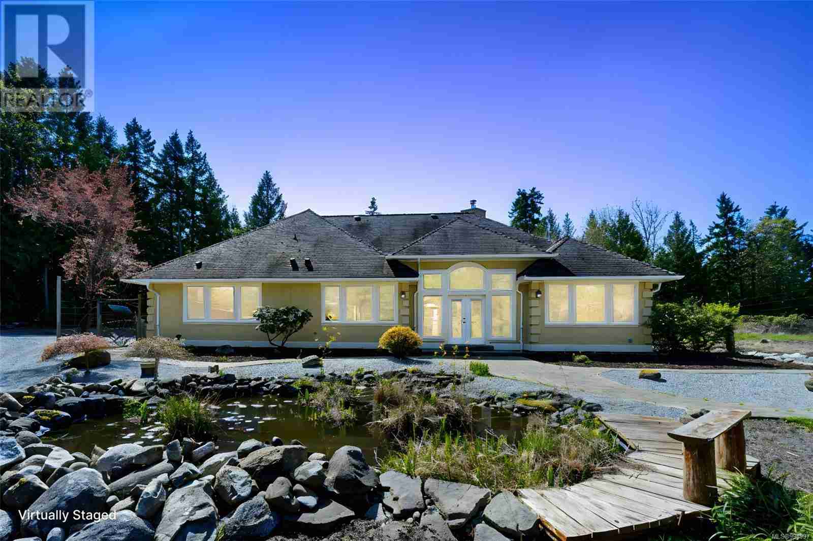 2100 HILBERT Rd Cedar