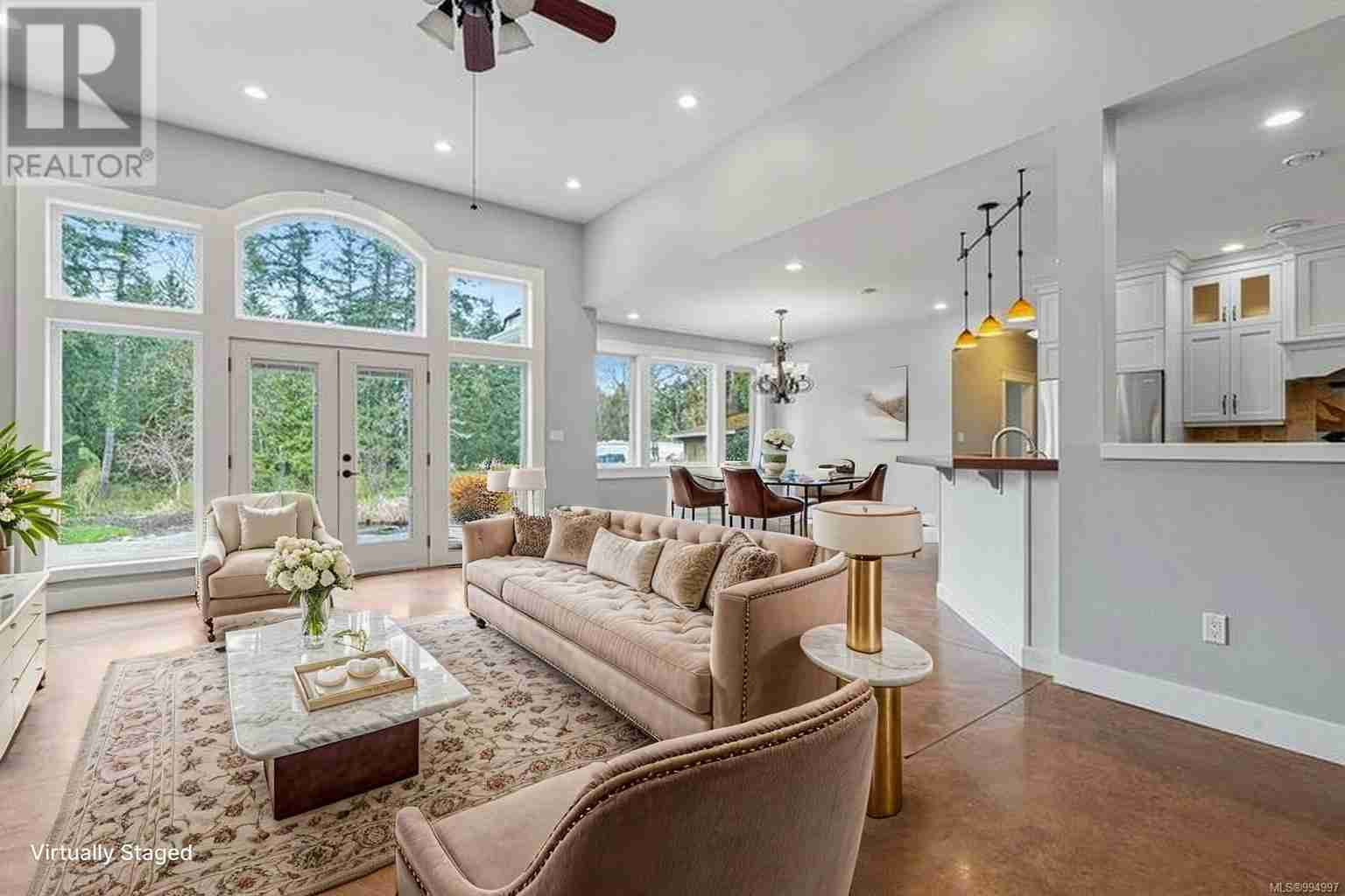 2100 HILBERT Rd Cedar
