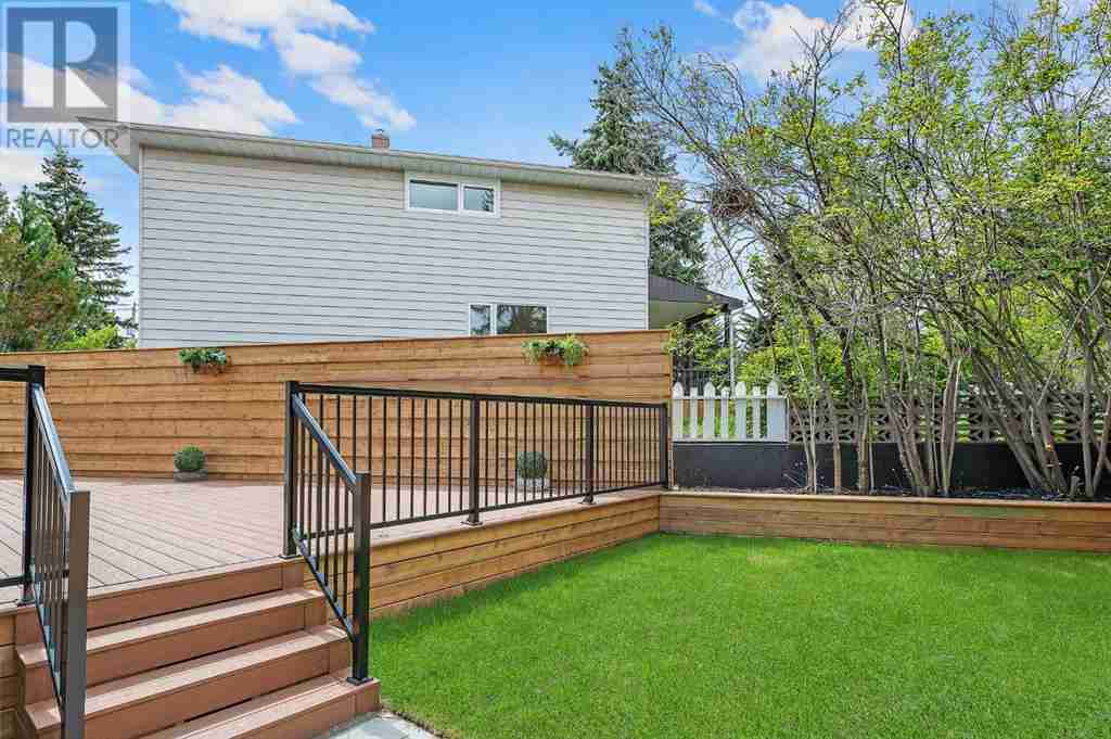 1027 39 Avenue NW Cambrian Heights