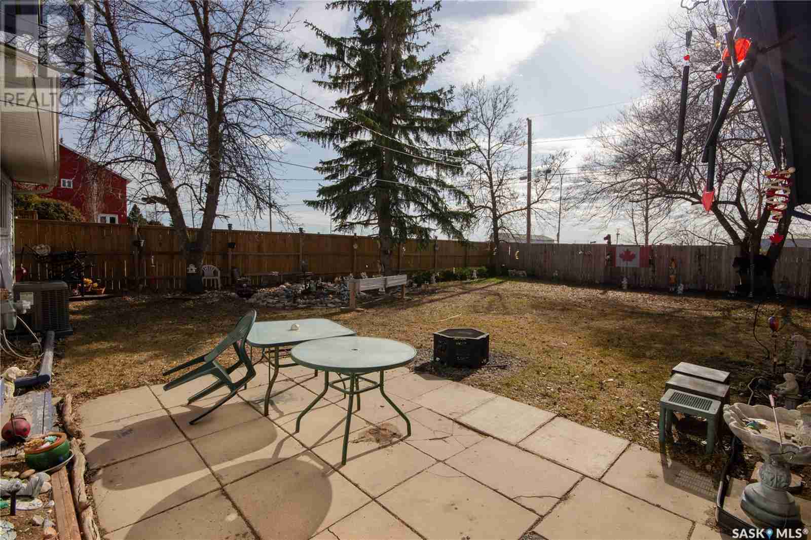 365 3rd Ave CRESCENT