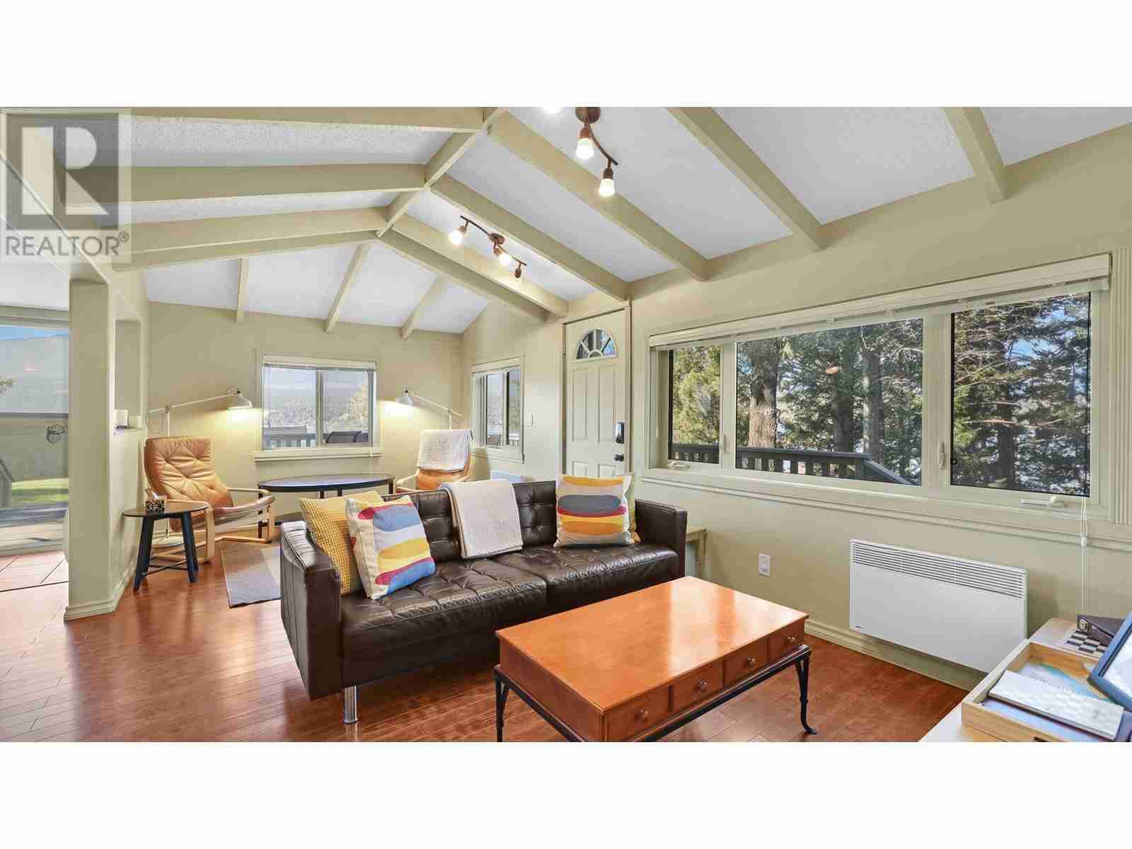 1492 Akiskinook Road Unit# 90 Windermere