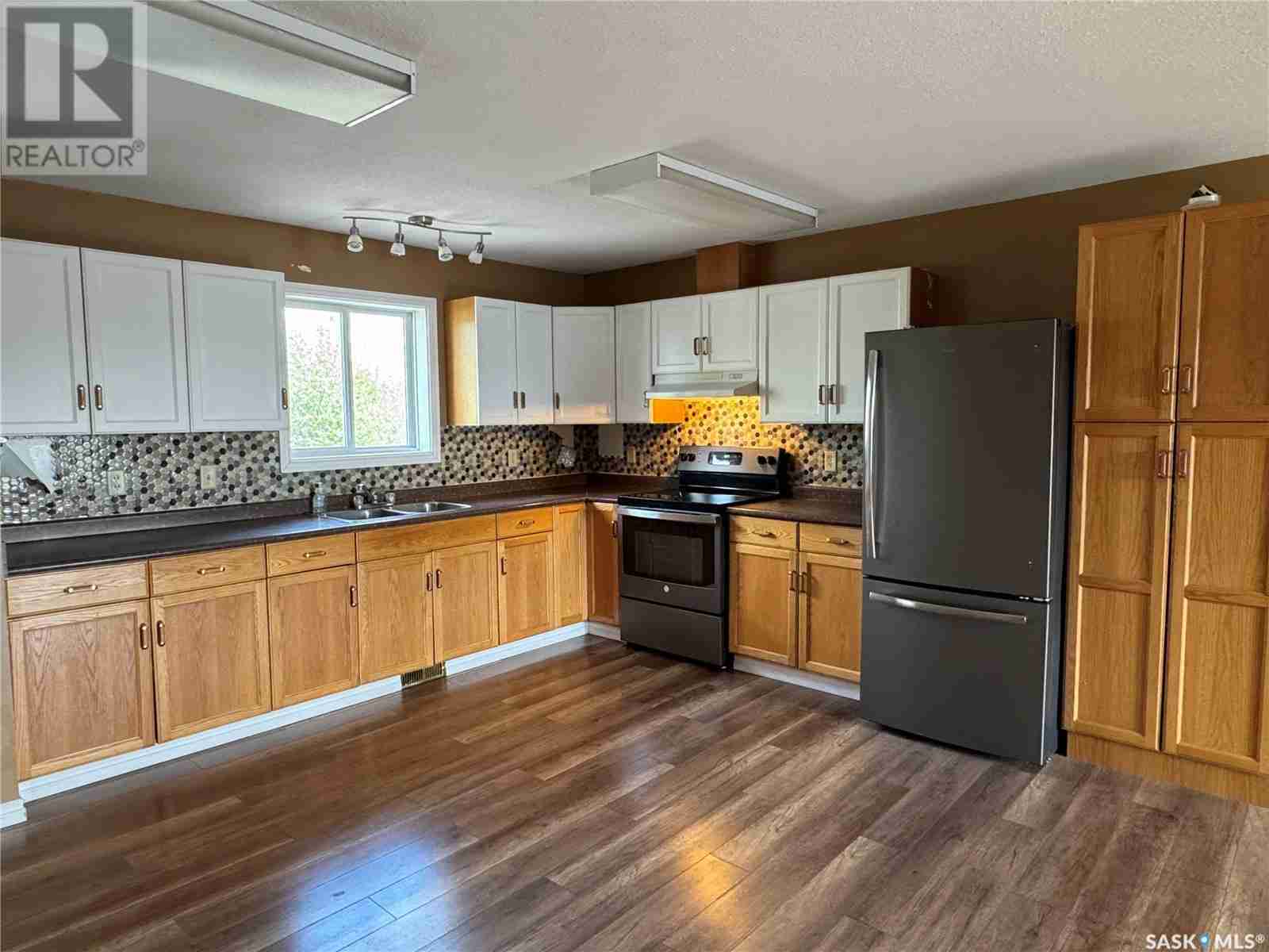 210 Bouvier CRESCENT