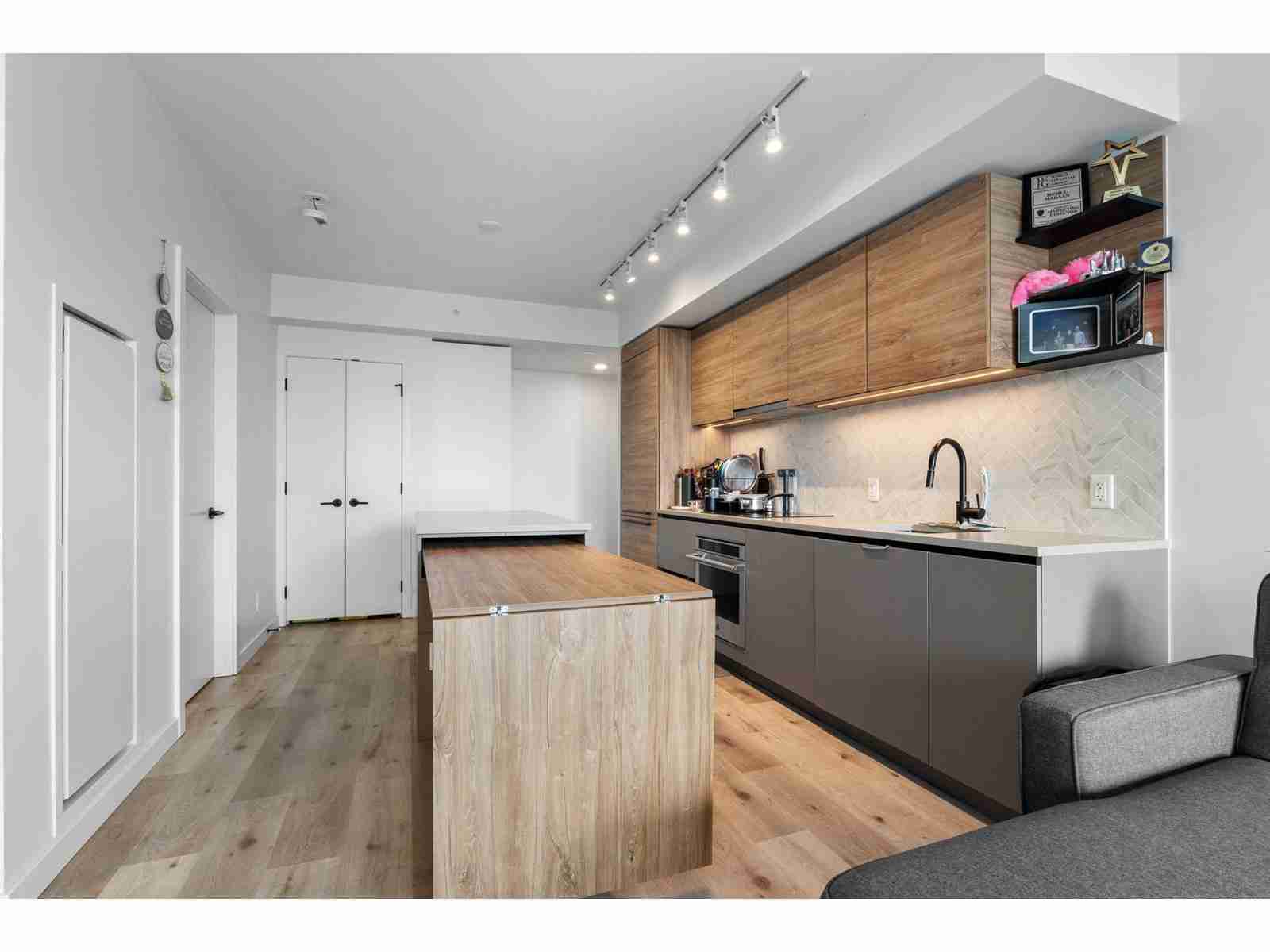 3012 10448 UNIVERSITY DRIVE