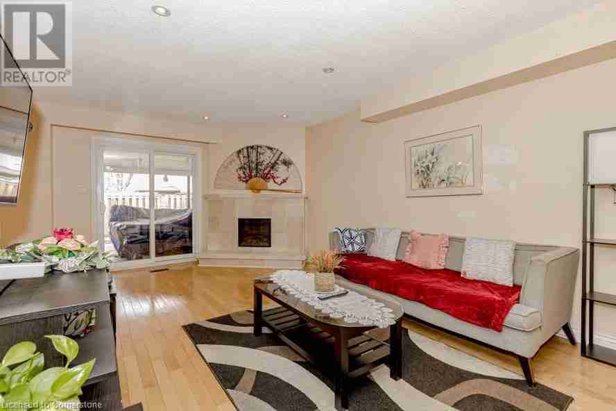 4231 SUGAR BUSH Road 0160 - Creditview